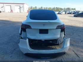 Tesla Model Y Long Range Dual Motor All-Wheel Drive, снимка 6