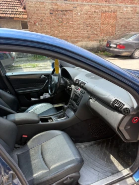 Mercedes-Benz C 220, снимка 6