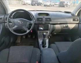 Toyota Avensis Комби, снимка 11