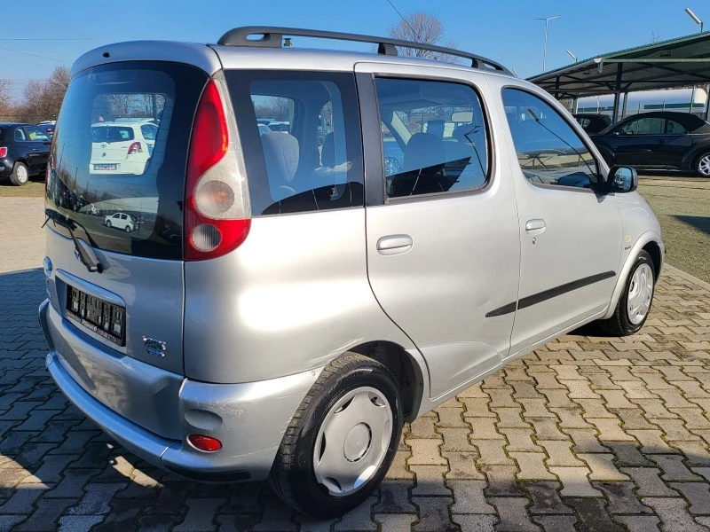 Toyota Yaris verso 1.3 бензин 86к.с., снимка 7 - Автомобили и джипове - 43955674