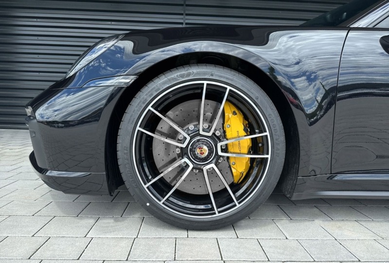 Porsche 911 Turbo S Cabriolet = NEW= Гаранция, снимка 6 - Автомобили и джипове - 46007789