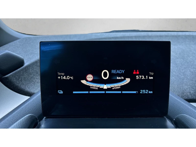 BMW i3 120 Ah Термопомпа, Месечна вноска от 455 лв., снимка 14 - Автомобили и джипове - 50322374