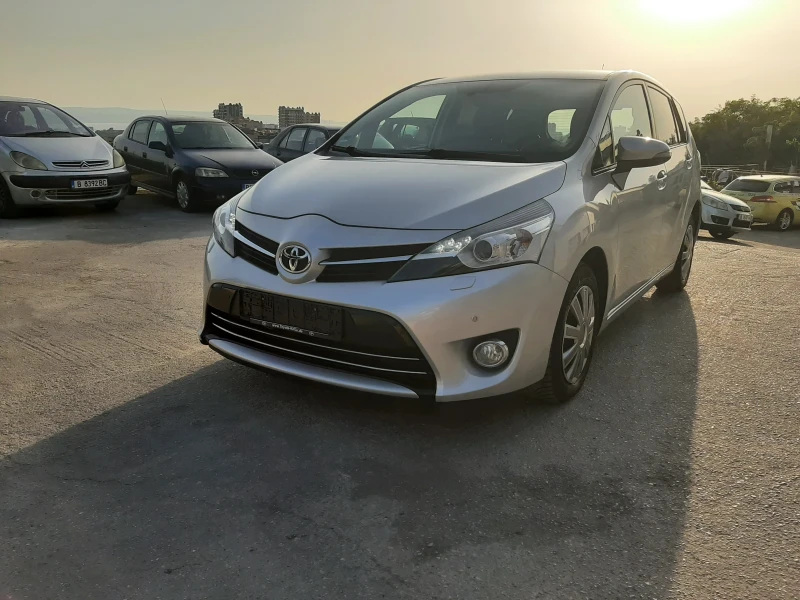 Toyota Verso 1.8 AUTOMATIC NAVI XENON CAMERA, снимка 2 - Автомобили и джипове - 52140633