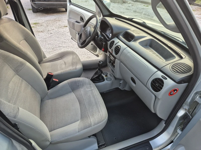 Renault Kangoo 1.5 дизел ТОП  СЪСТОЯНИЕ, снимка 13 - Автомобили и джипове - 52002421