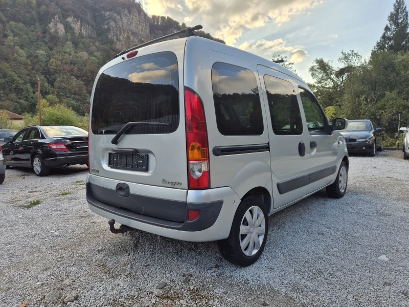 Renault Kangoo 1.5 дизел ТОП  СЪСТОЯНИЕ, снимка 4 - Автомобили и джипове - 52002421