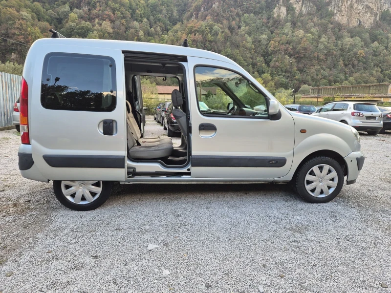 Renault Kangoo 1.5 дизел ТОП  СЪСТОЯНИЕ, снимка 8 - Автомобили и джипове - 52002421