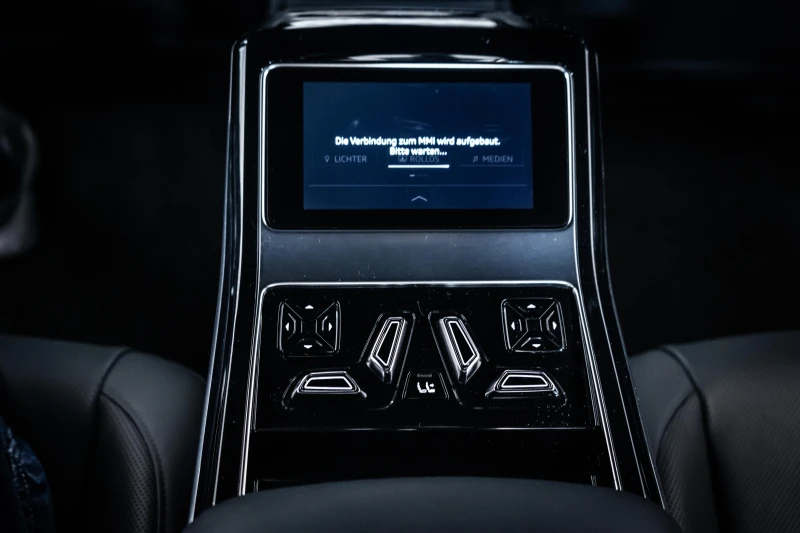 Audi A8 50 TDI Quattro* B&O* 360, снимка 13 - Автомобили и джипове - 52441465