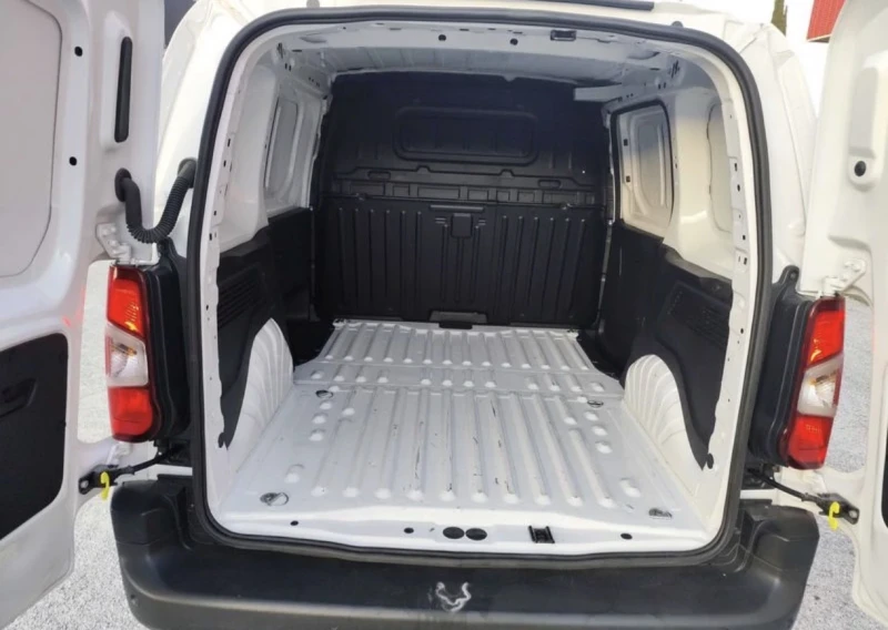 Peugeot Partner Оферта до утре 14.01.26, снимка 4 - Автомобили и джипове - 53090534