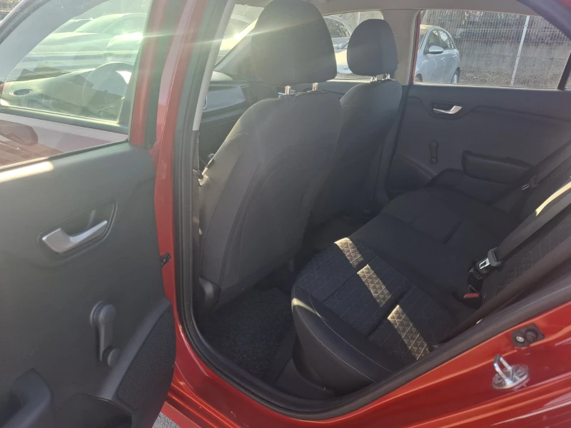 Kia Rio 1.2 cvvt Гаранция, снимка 7 - Автомобили и джипове - 53166608