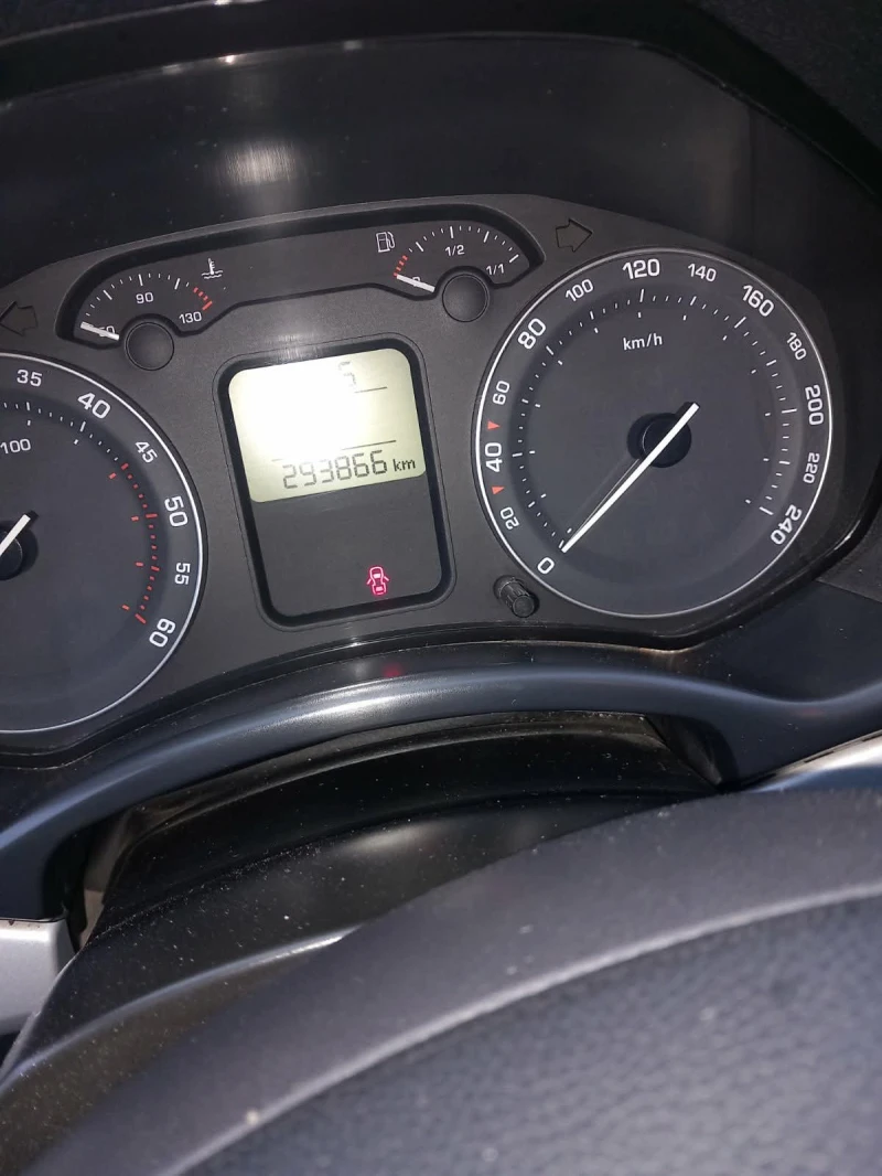 Skoda Octavia 1.9, снимка 7 - Автомобили и джипове - 53240865