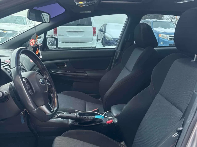 Subaru WRX * Sport * KEYLESS* ПОДГРЕВ* PANO* , снимка 10 - Автомобили и джипове - 53558361