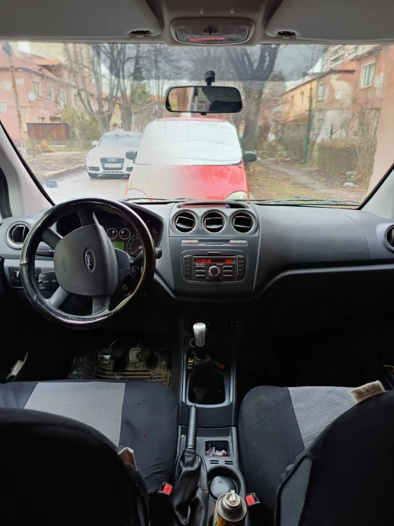 Ford Tourneo Connect 1.8 TDCI, снимка 8 - Автомобили и джипове - 53582875