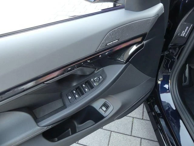BMW i5 eDrive40/ M-SPORT/ H&K/ 360/ KEYLESS/ HEAD UP/  - изображение 6