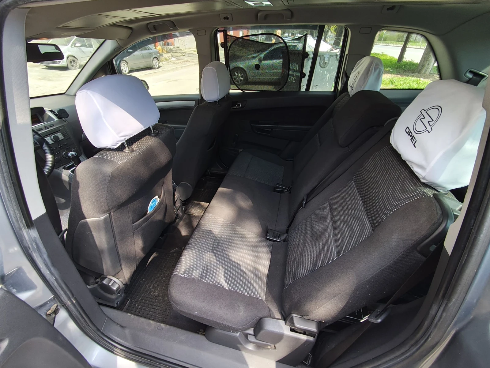 Opel Zafira Zafira B 1.9 cdti, снимка 15 - Автомобили и джипове - 51361012