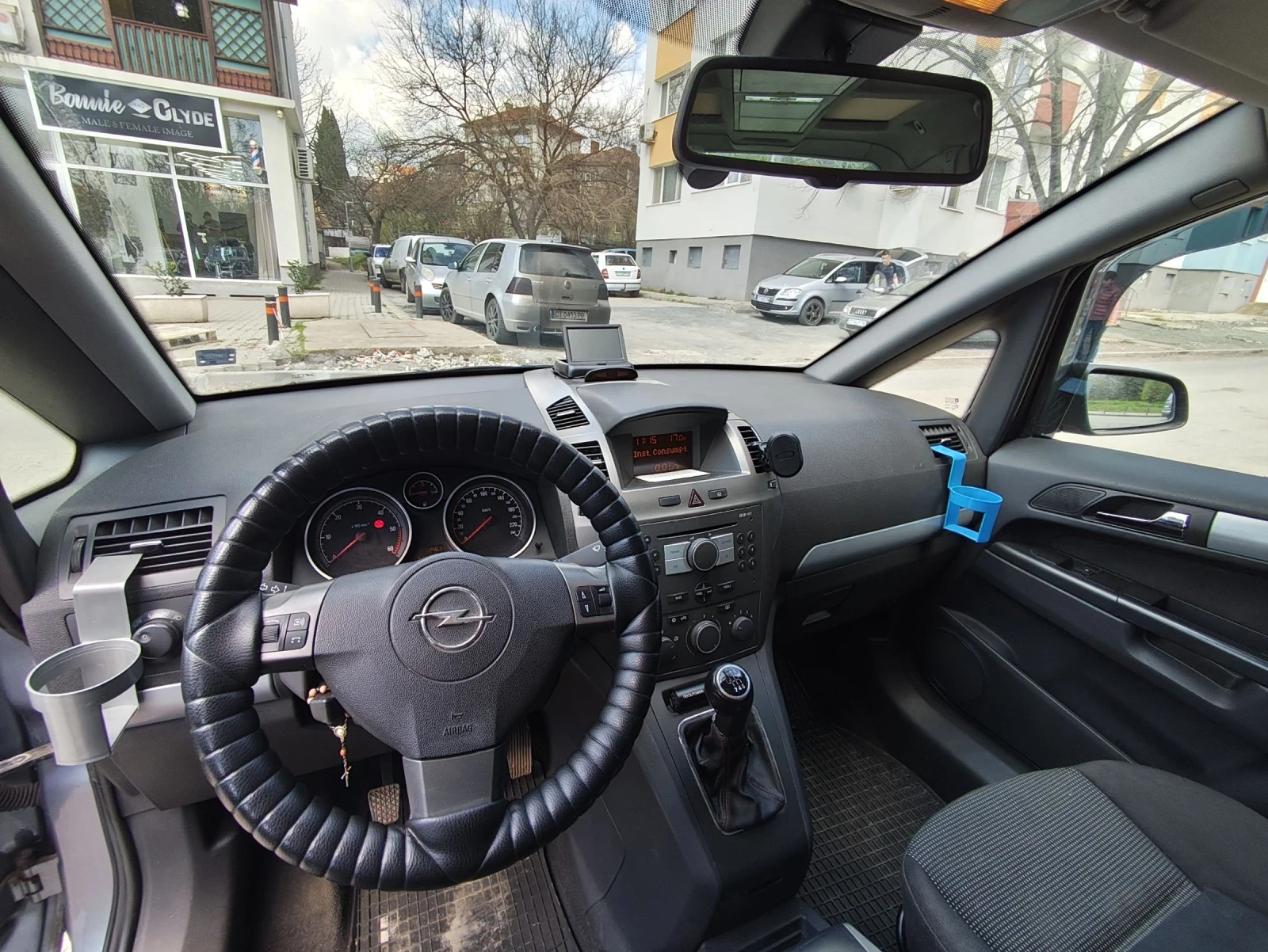 Opel Zafira Zafira B 1.9 cdti, снимка 17 - Автомобили и джипове - 51361012