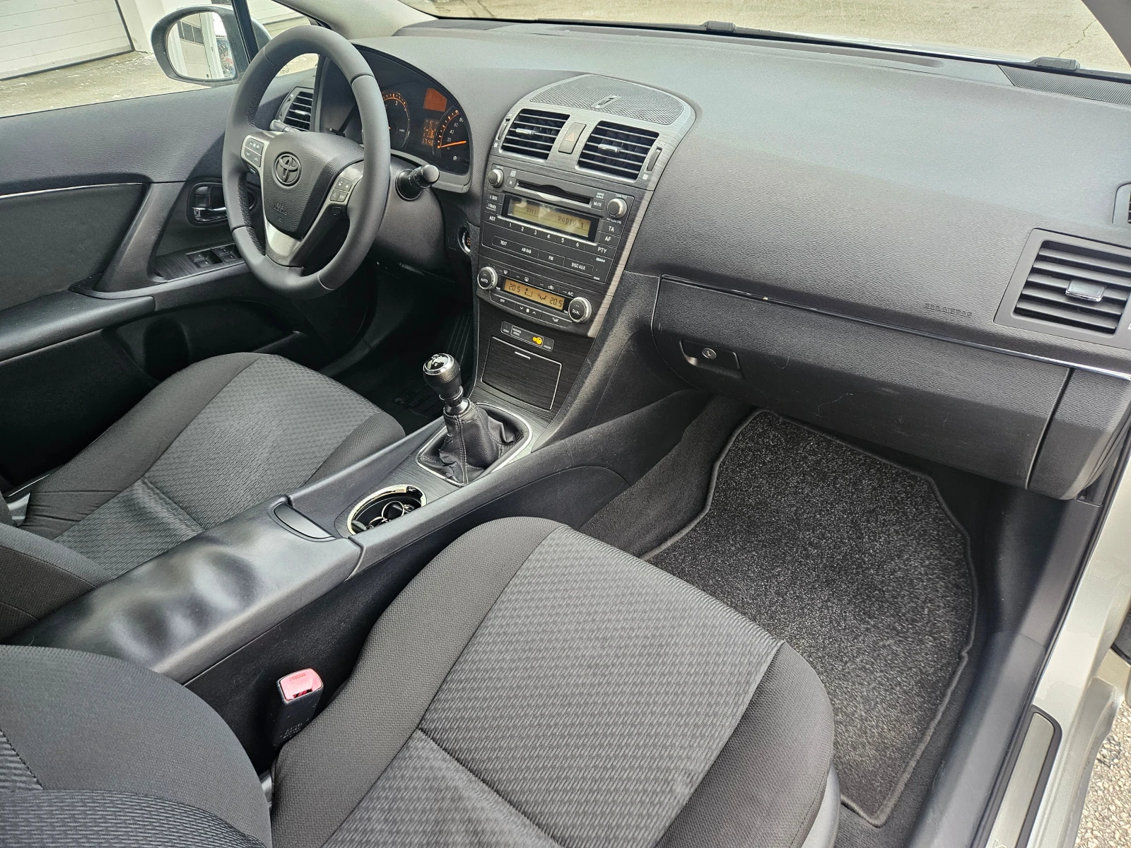 Toyota Avensis 2.2 D-4D Executive | Mobile.bg   14