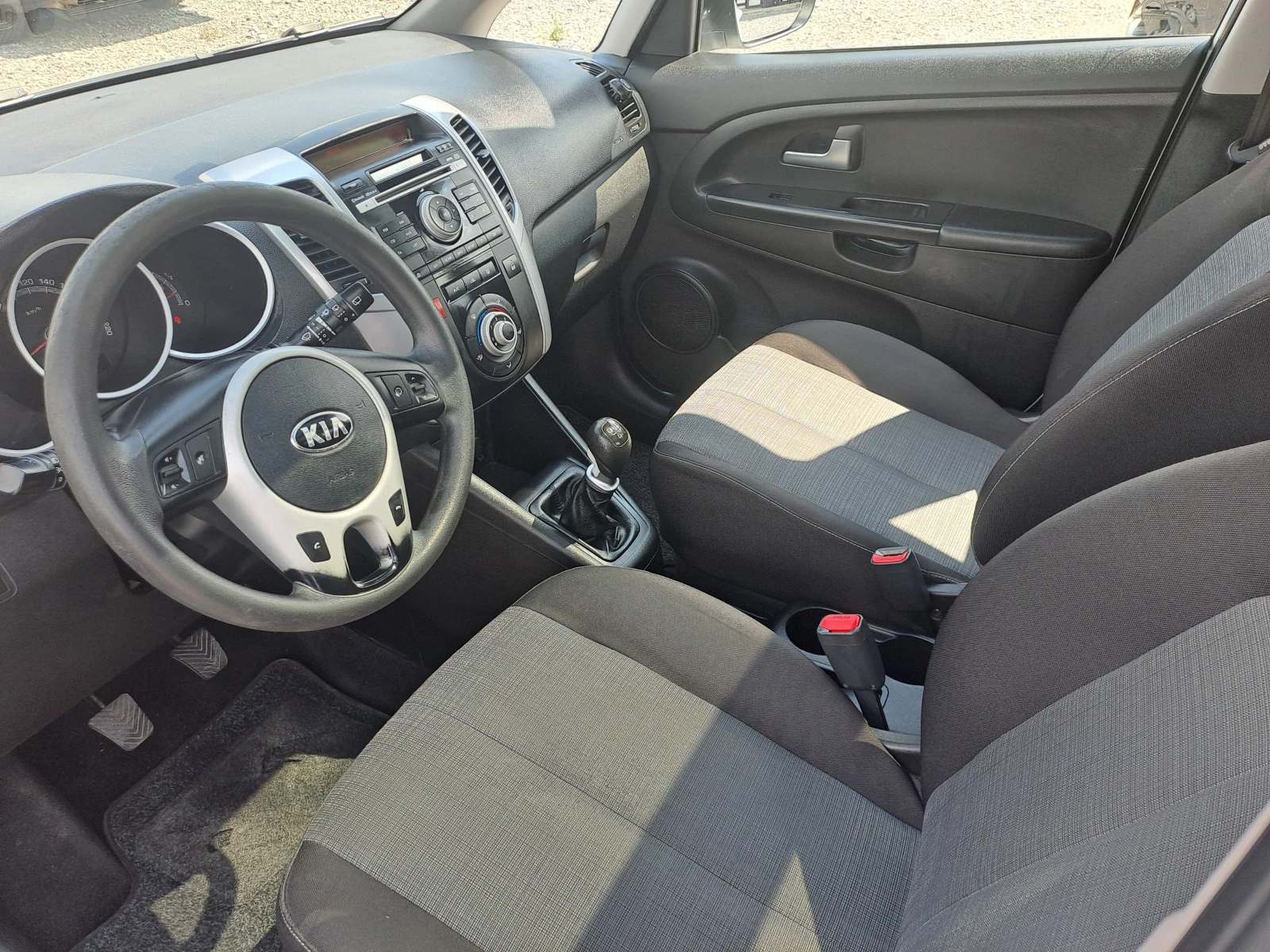 Kia Venga 1.4TDI* 88770км* ЕURO 5B* ПАНОРАМЕН ЛЮК - изображение 6