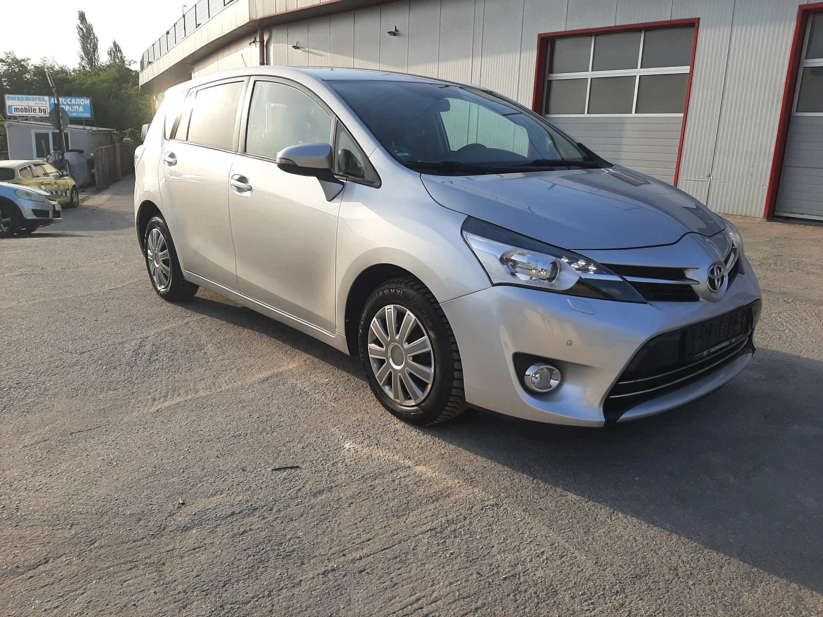 Toyota Verso 1.8 AUTOMATIC NAVI XENON CAMERA - изображение 4