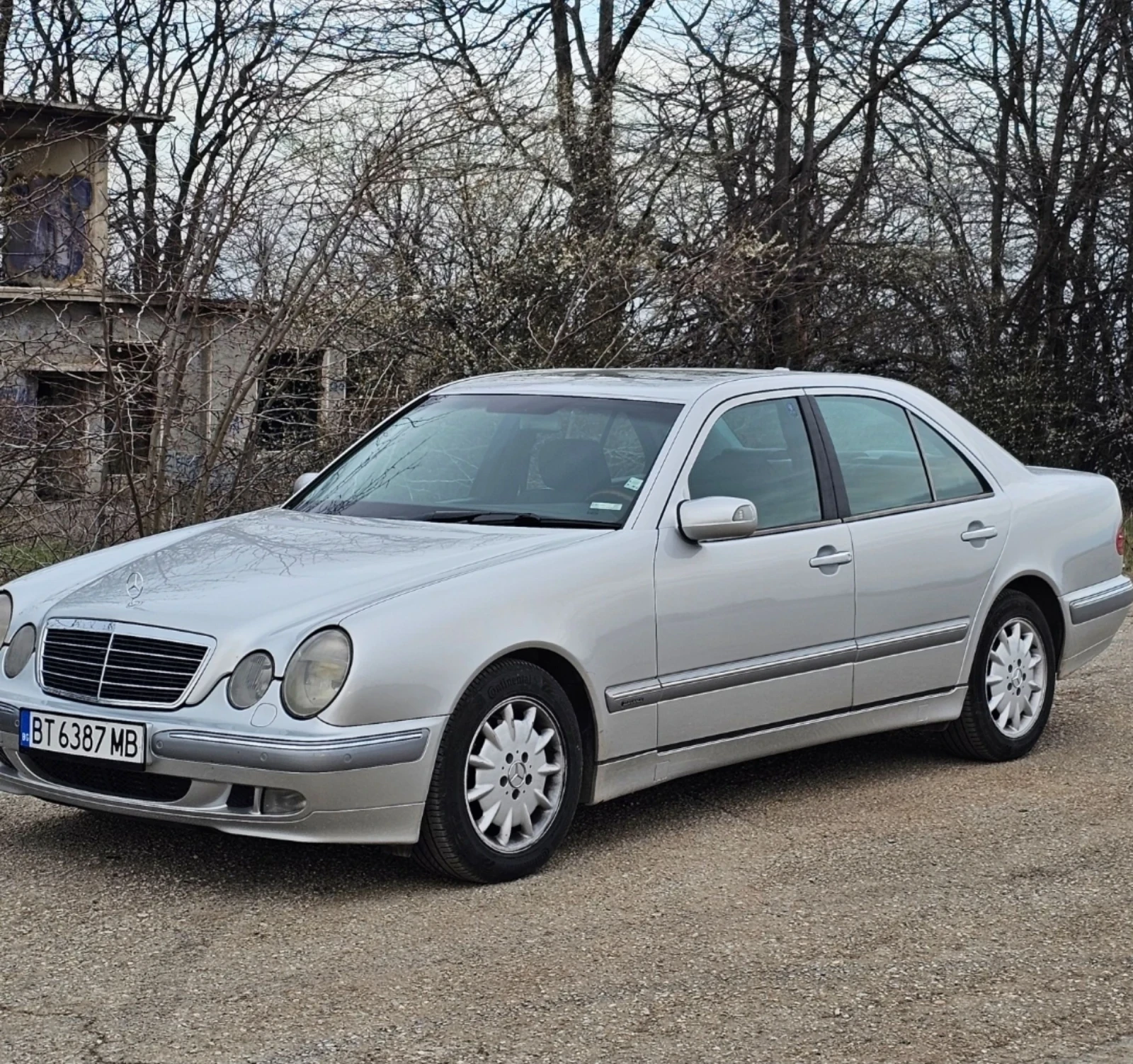 Mercedes-Benz E 320  - изображение 2
