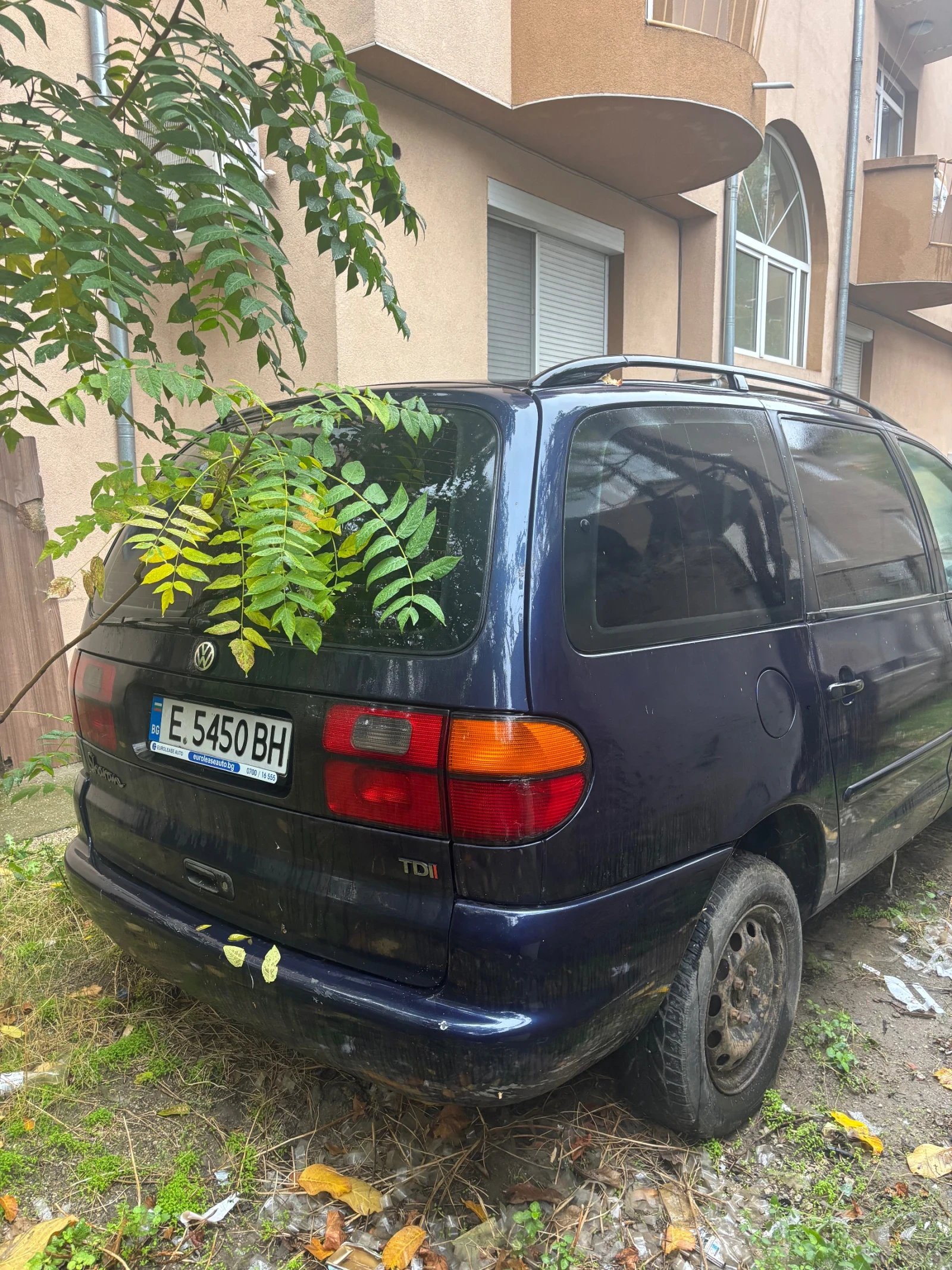 VW Sharan 1.9TDI - изображение 2