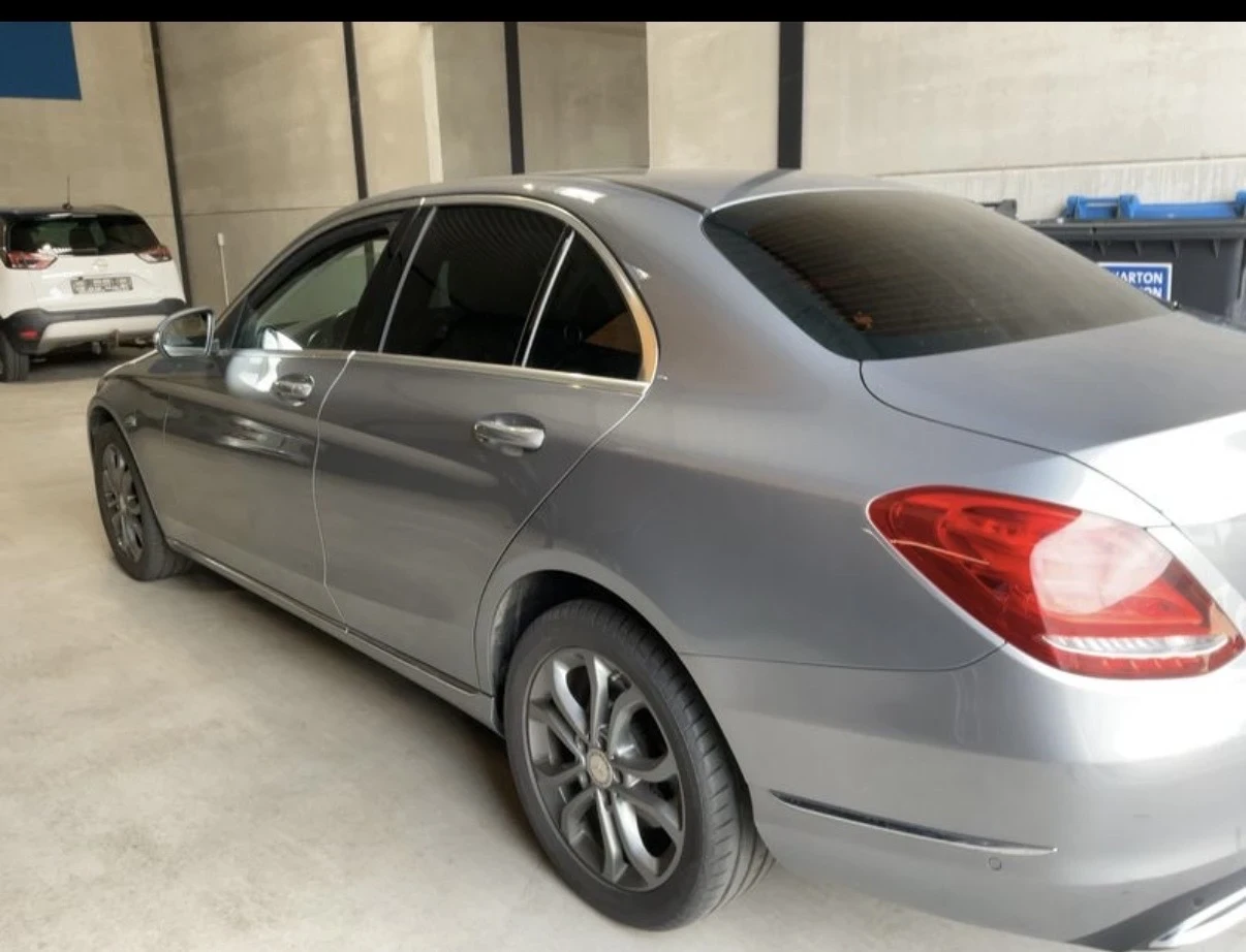 Mercedes-Benz C 220 CDI/100%РЕАЛНИ 114 061км./СЕРВИЗНА ИСТОРИЯ/ - изображение 4