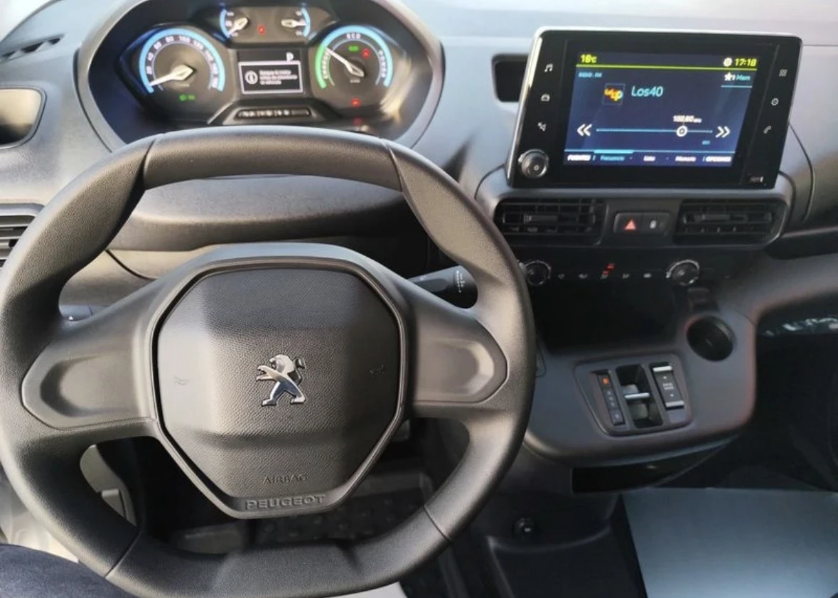 Peugeot Partner 50kw само с 1 ключ - изображение 2