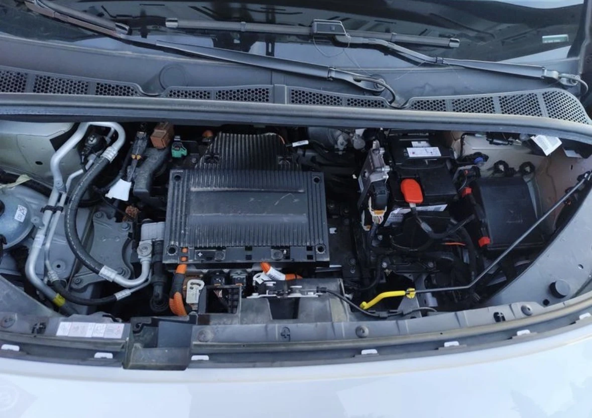 Peugeot Partner 50kw само с 1 ключ - изображение 3