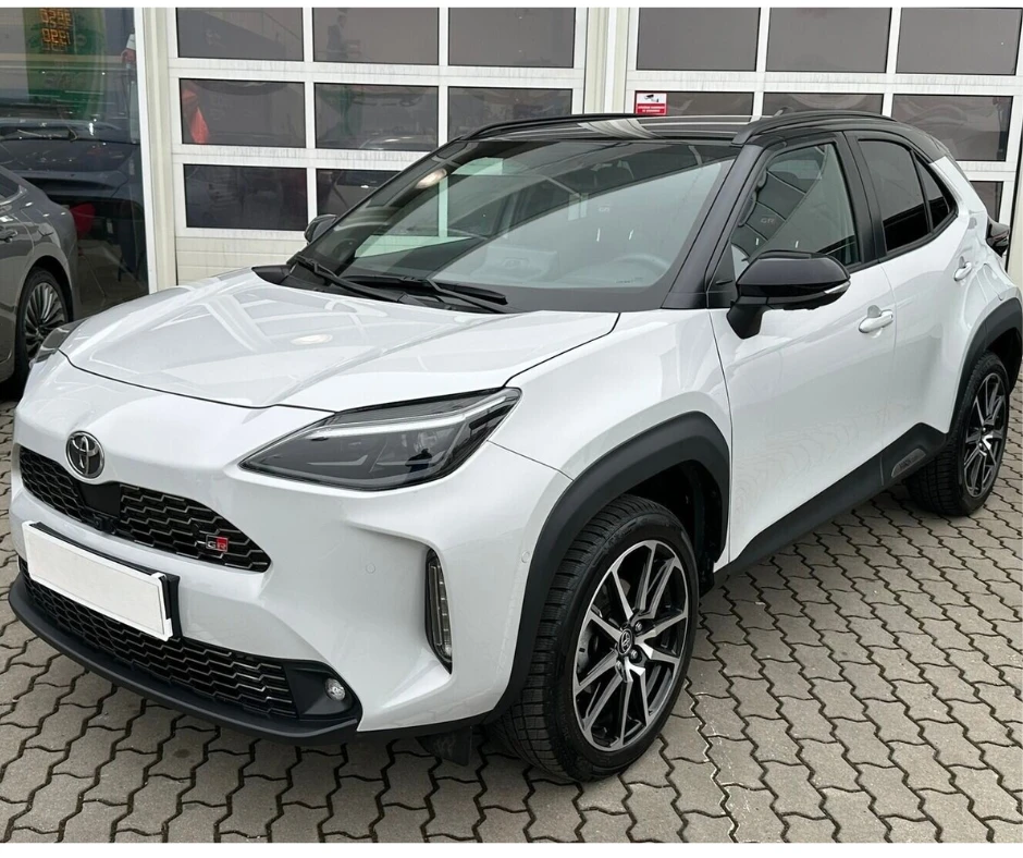 Toyota Yaris Cross 1.5 HEV GR SPORT VIP HUD PANO 360 | Auto.bg — изображение 1