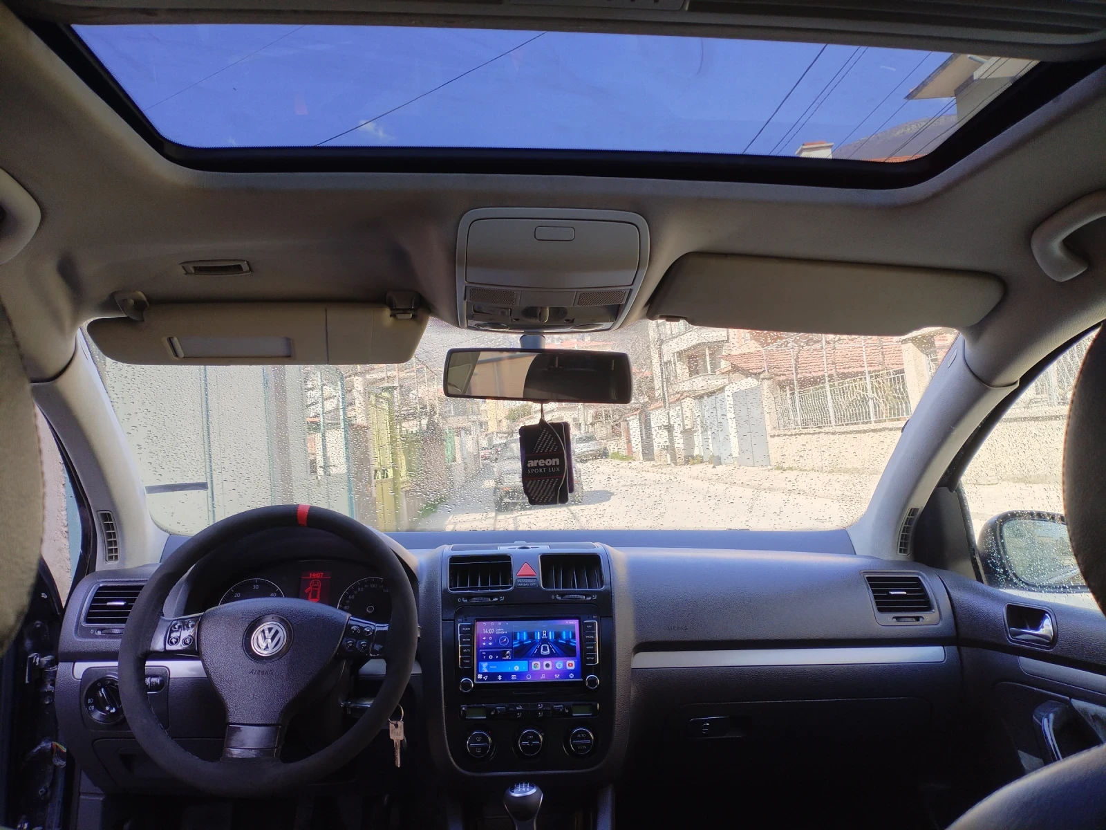 VW Golf 2.0 TDI+ BKD 180hp 6ск 4х4 Подгрев Нави Вс екстри , снимка 14 - Автомобили и джипове - 53837909