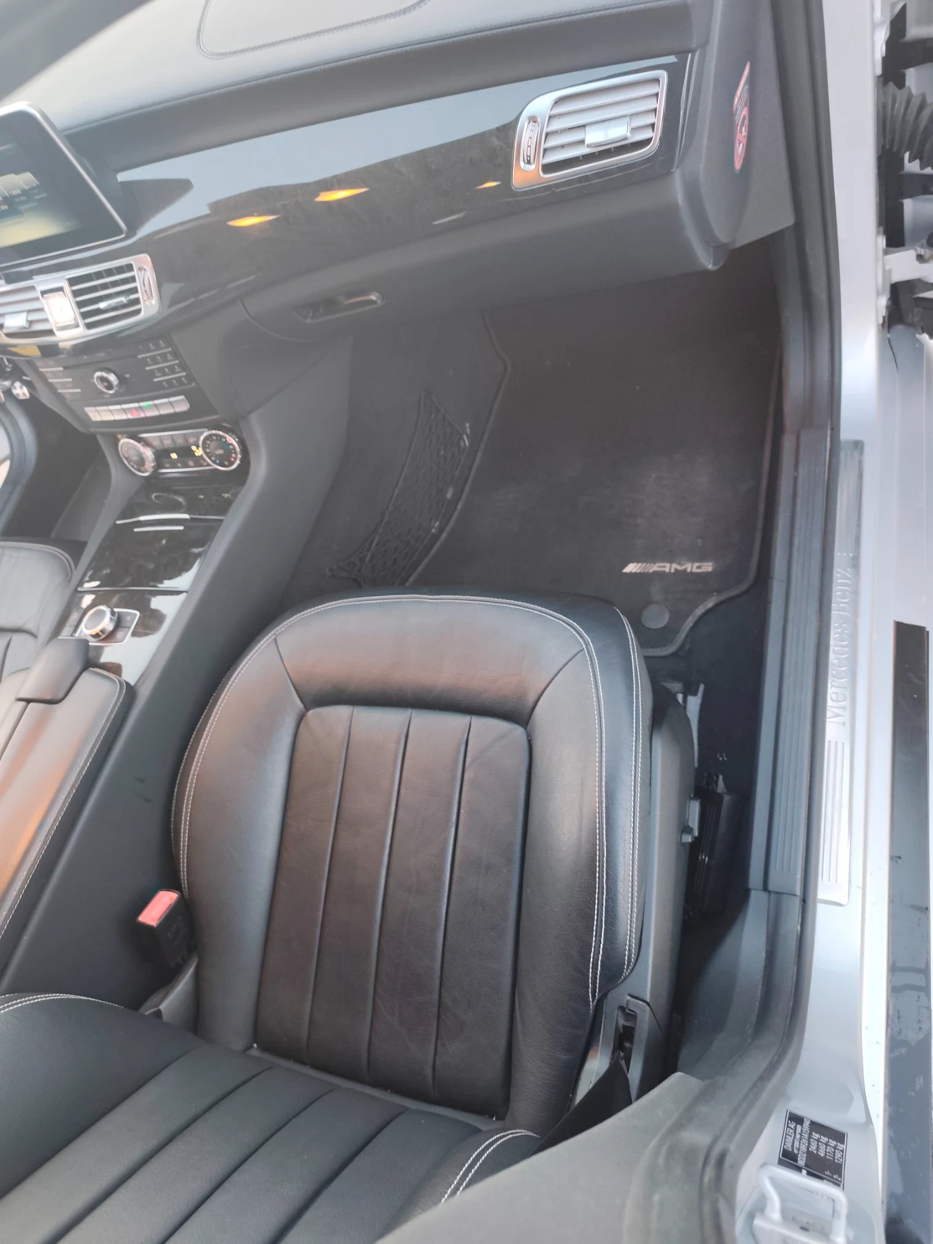 Mercedes-Benz CLS 350 AMG / 9G-TRONIC/FACELIFT, снимка 16 - Автомобили и джипове - 53839798