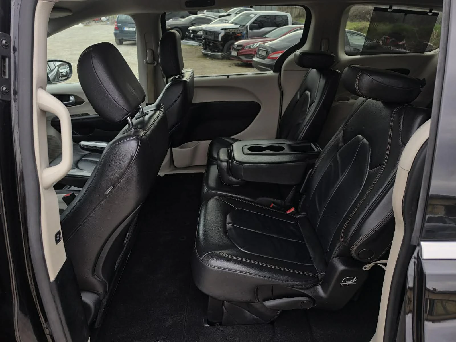 Chrysler Pacifica 3, 6L Pentastar , снимка 13 - Автомобили и джипове - 53866252