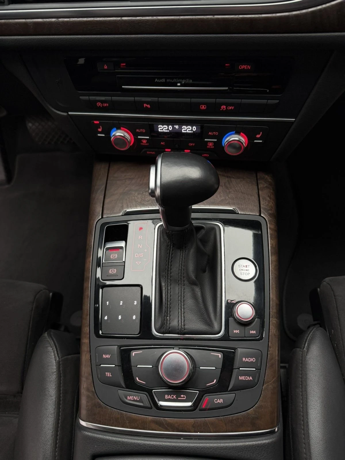 Audi A6, снимка 13 - Автомобили и джипове - 54329671