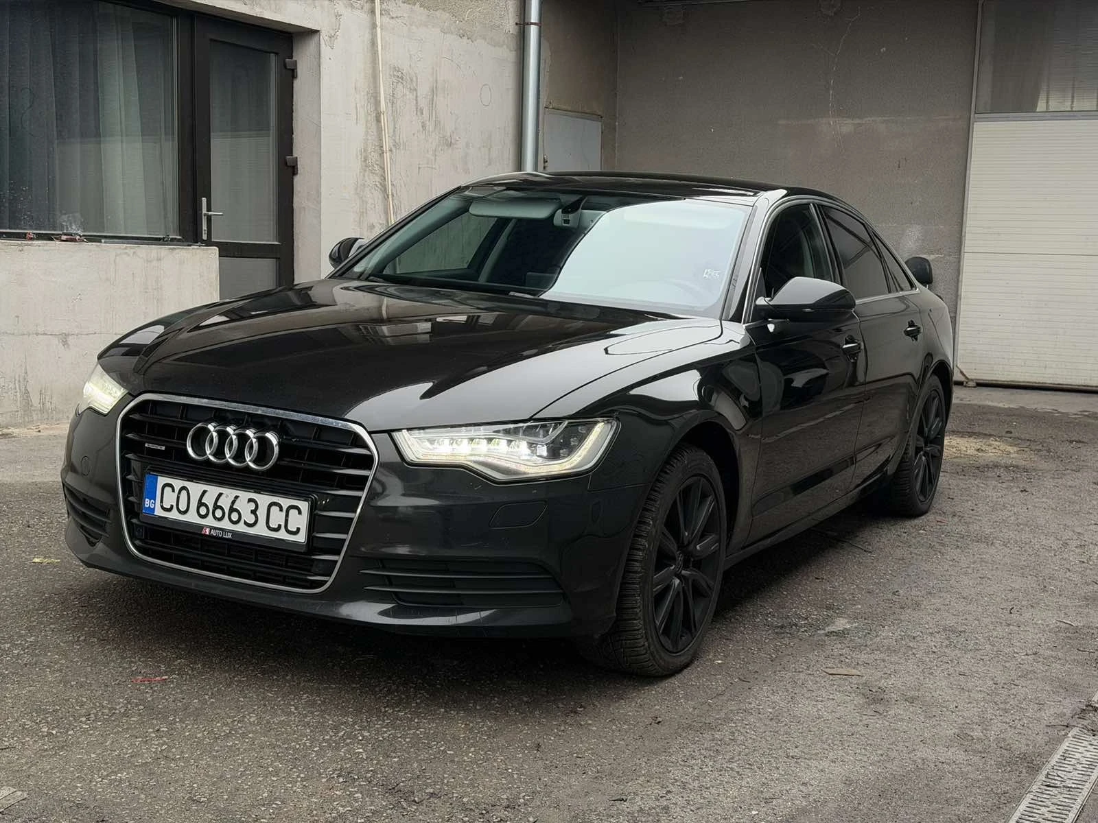 Audi A6, снимка 14 - Автомобили и джипове - 54329671