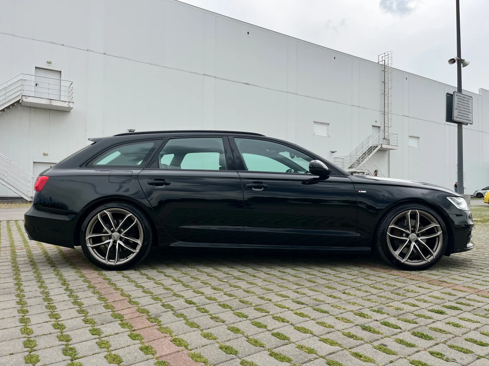 Audi A6 3, 0TDI-313k.c/S Line/LED/NAVI/ПАНОРАМА/ПОДГРЕВ/ТО, снимка 8 - Автомобили и джипове - 54479334