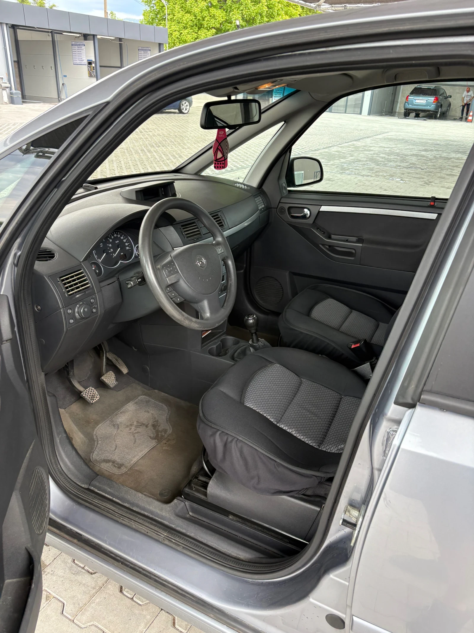 Opel Meriva 1.7 CDTi, снимка 10 - Автомобили и джипове - 54604302