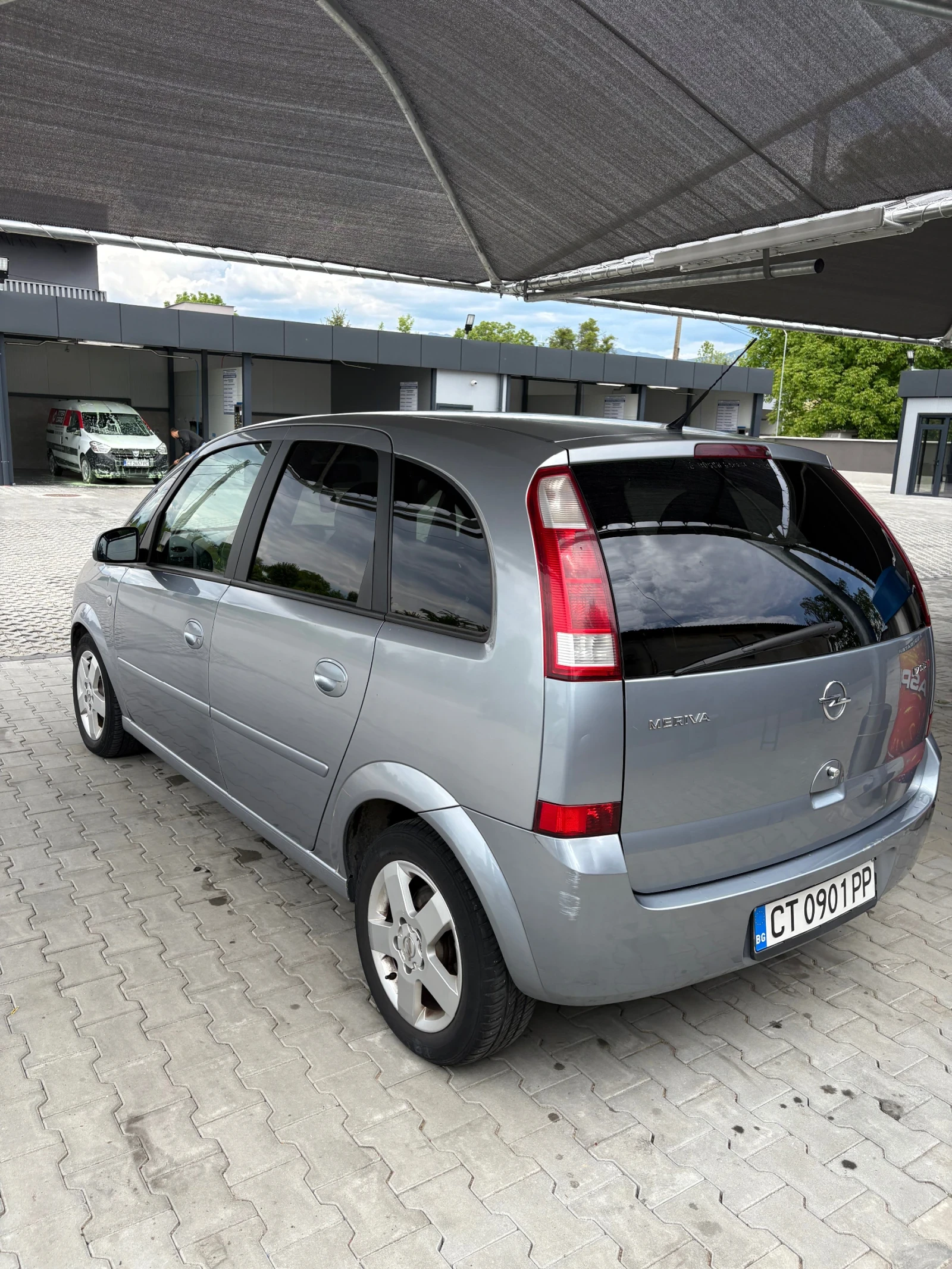 Opel Meriva 1.7 CDTi, снимка 5 - Автомобили и джипове - 54604302