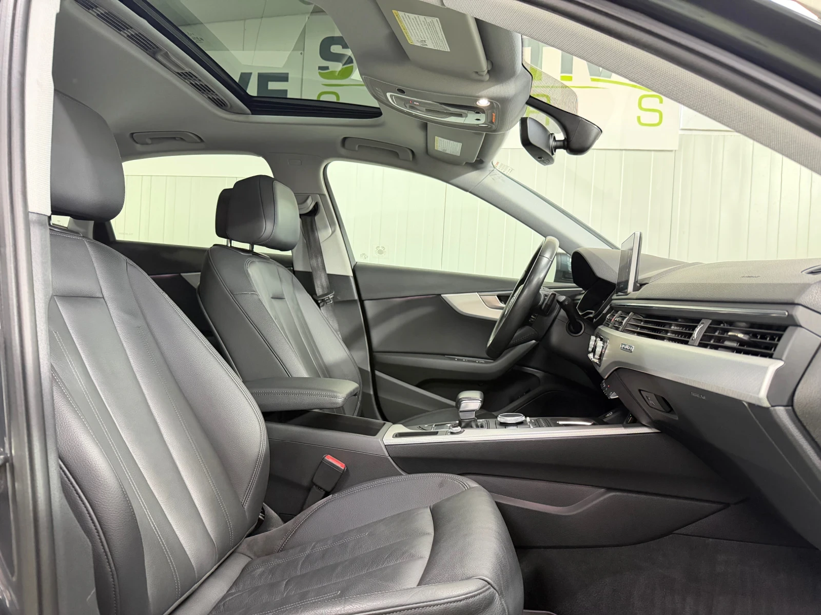 Audi A4 2.0 TFSI quattro Progressiv S tronic, снимка 11 - Автомобили и джипове - 54627024