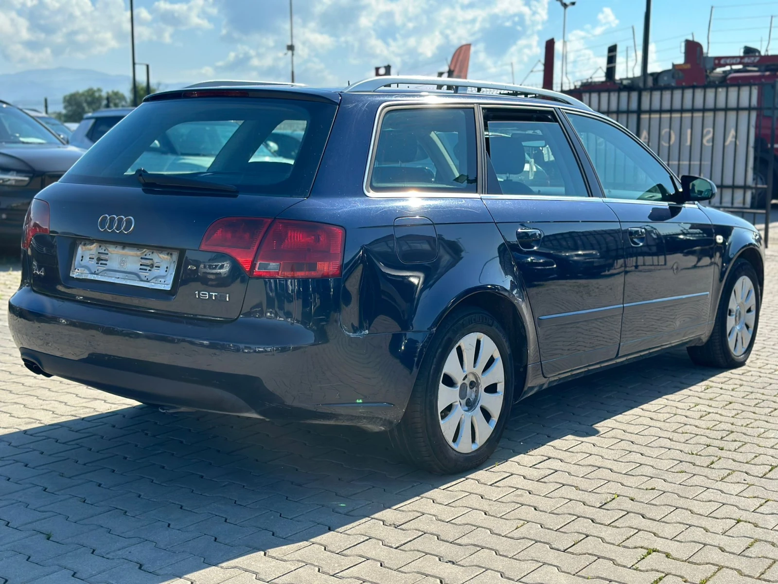 Audi A4 / AVANT / 1.9 TDI /, снимка 5 - Автомобили и джипове - 54668337