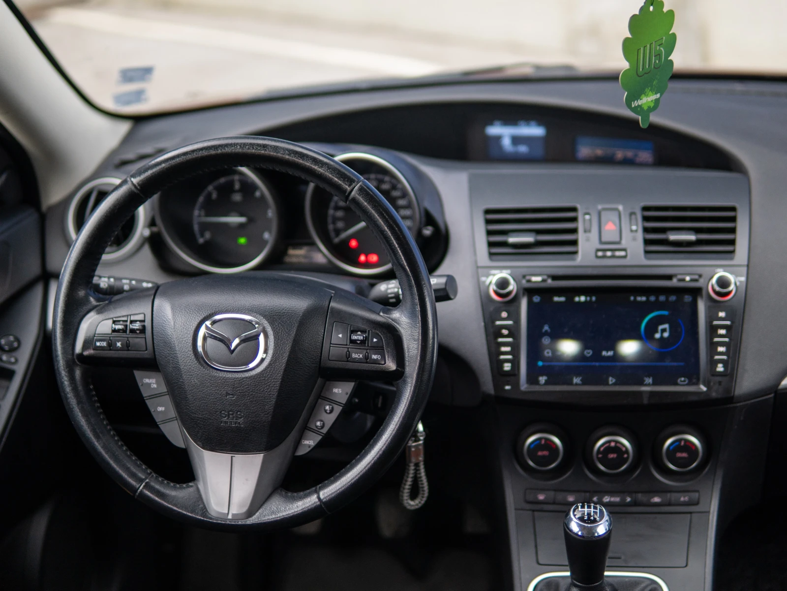 Mazda 3 Takumi, снимка 8 - Автомобили и джипове - 54682339