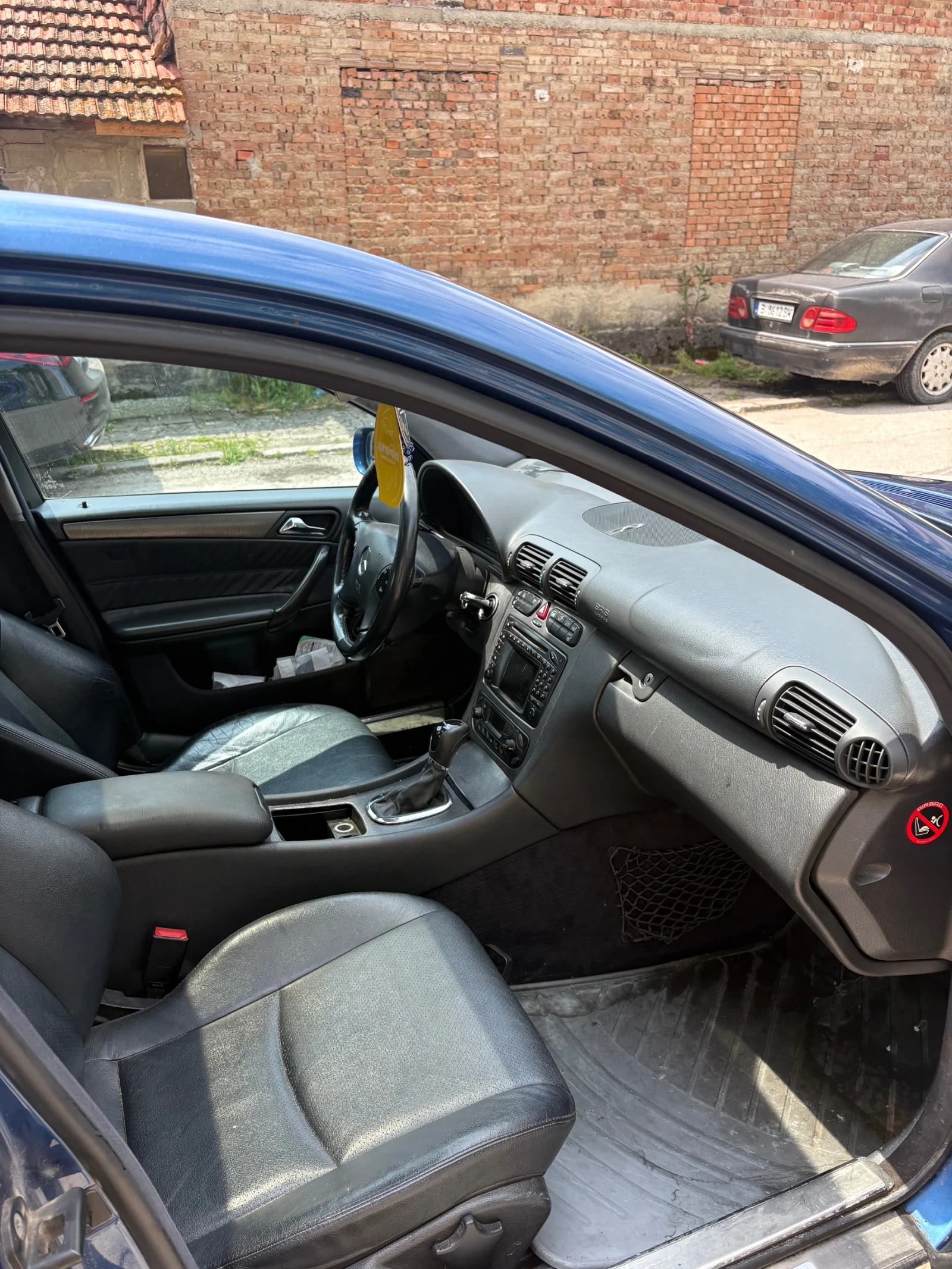 Mercedes-Benz C 220, снимка 6 - Автомобили и джипове - 55274201