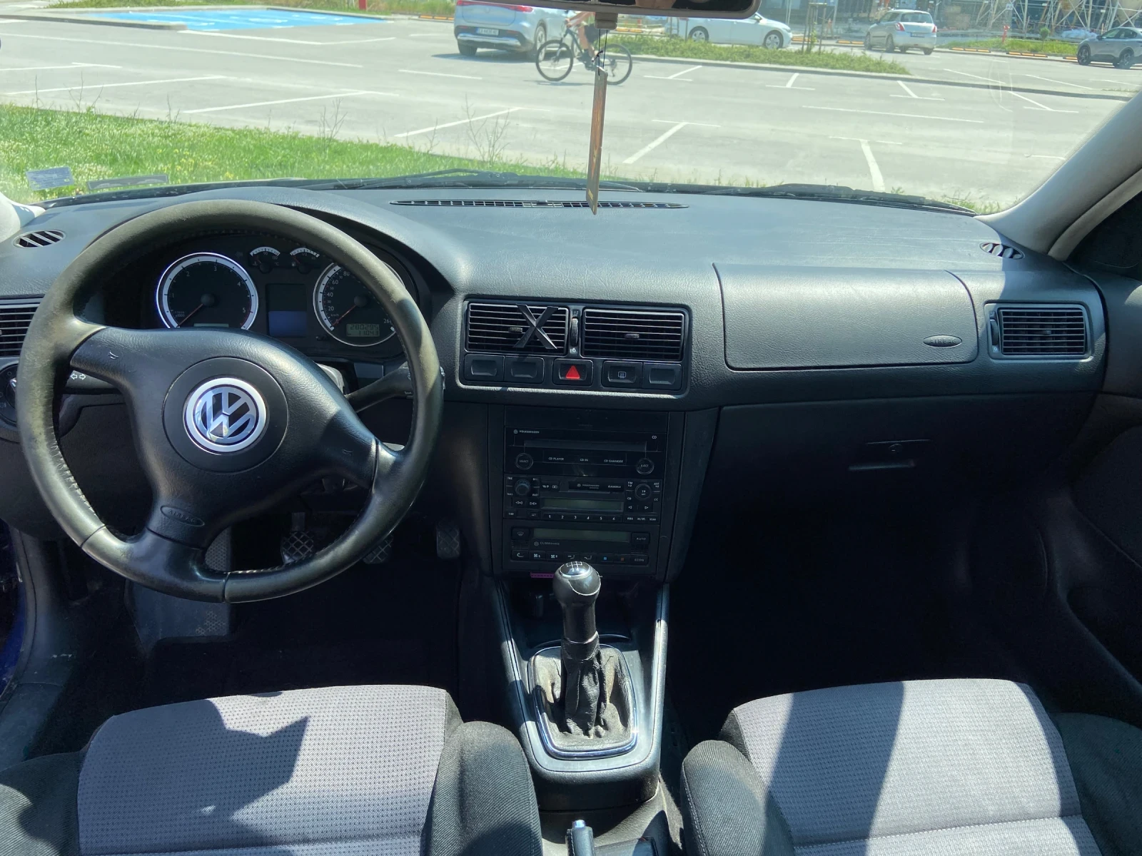 VW Golf TDI, снимка 6 - Автомобили и джипове - 54807565