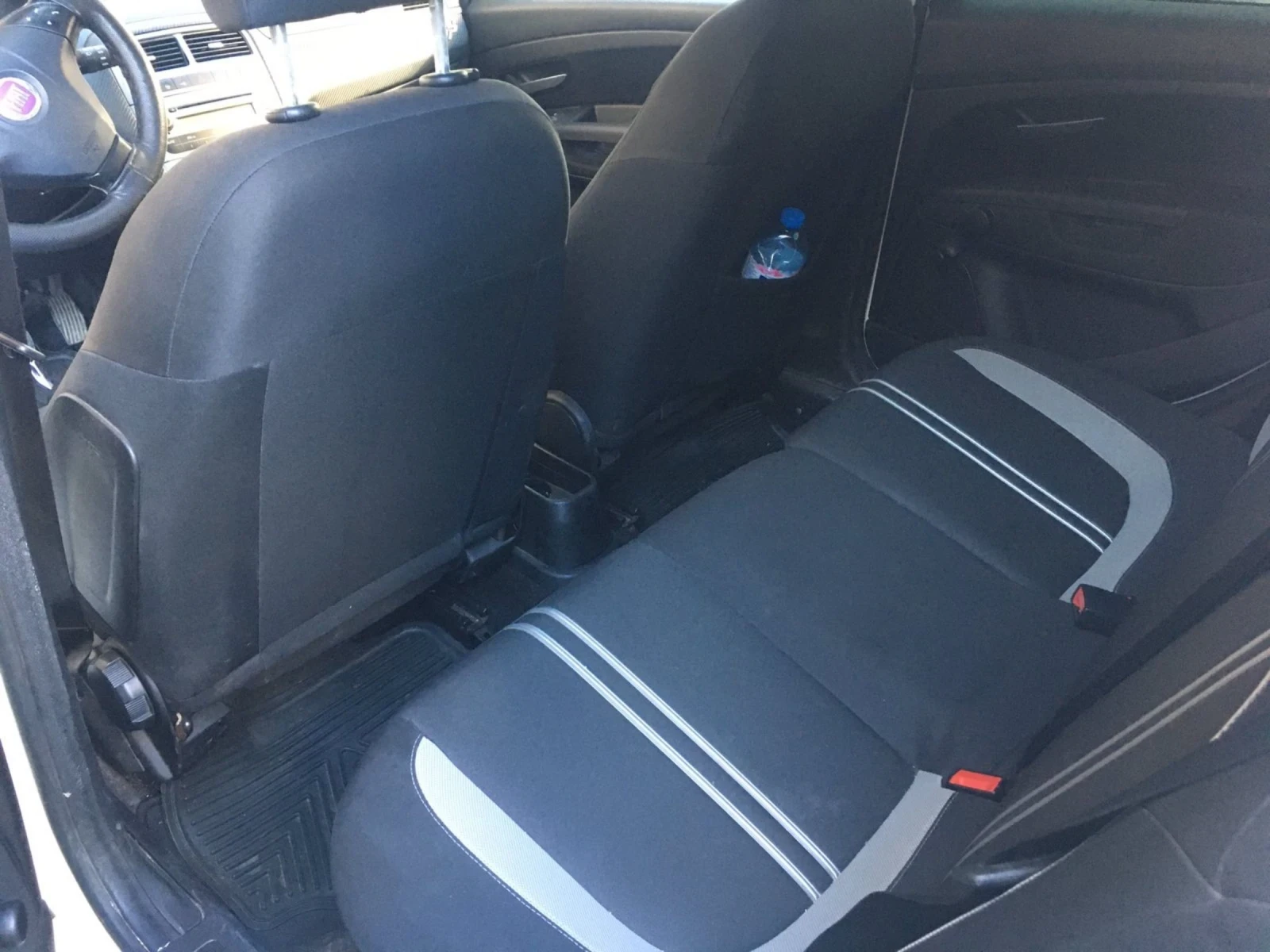 Fiat Punto 1.4, снимка 10 - Автомобили и джипове - 54944262