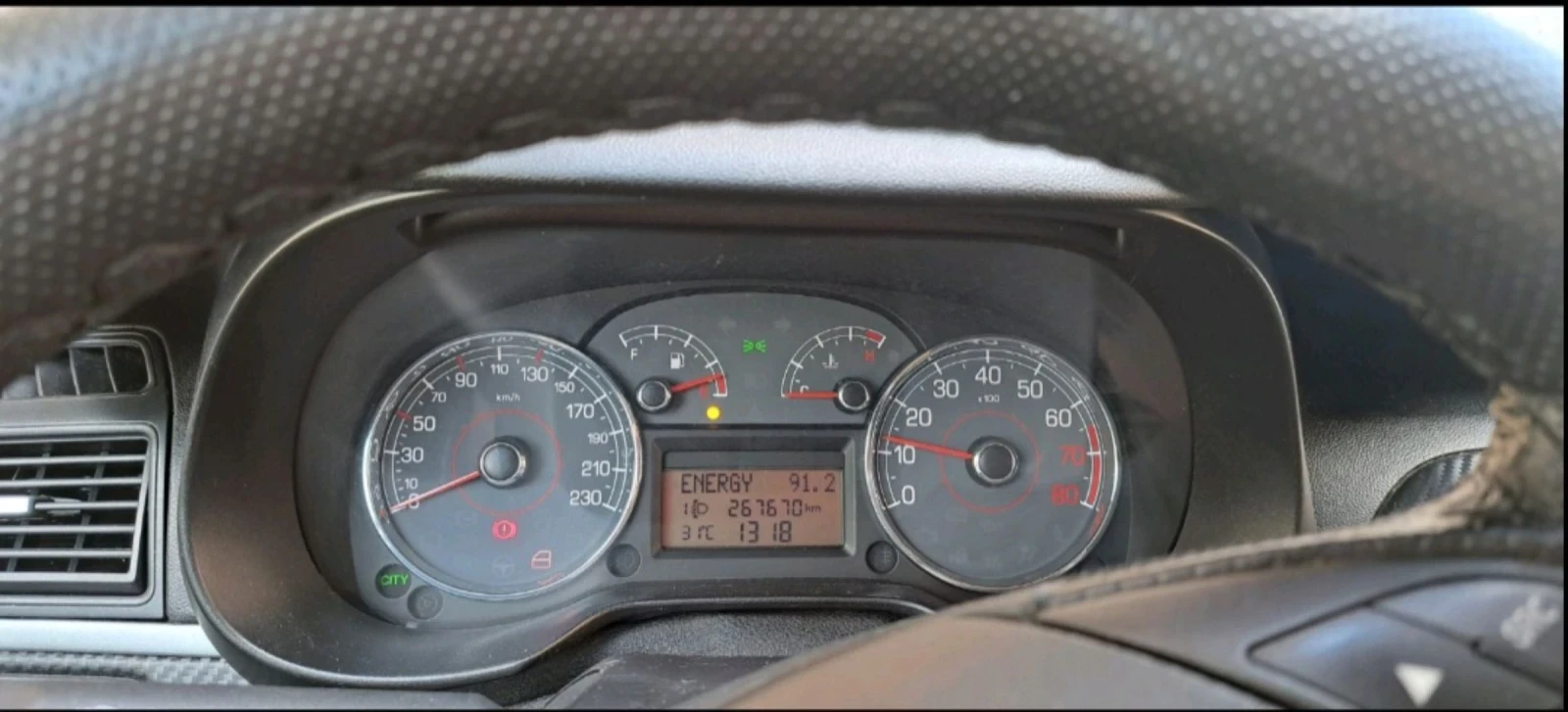 Fiat Punto 1.4, снимка 5 - Автомобили и джипове - 54944262