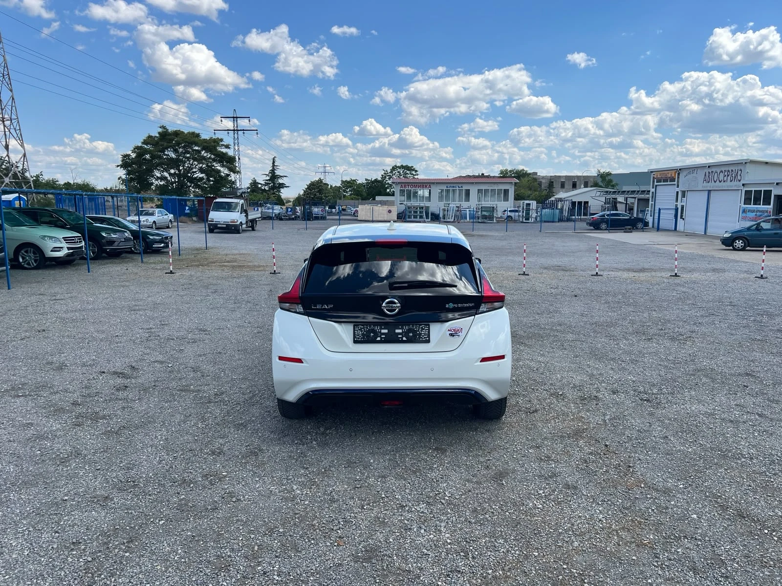 Nissan Leaf  64KW N-Connecta Keyless SoH 100%, снимка 6 - Автомобили и джипове - 55068908