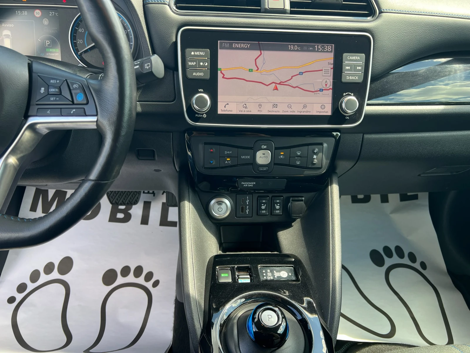 Nissan Leaf  64KW N-Connecta Keyless SoH 100%, снимка 15 - Автомобили и джипове - 55068908