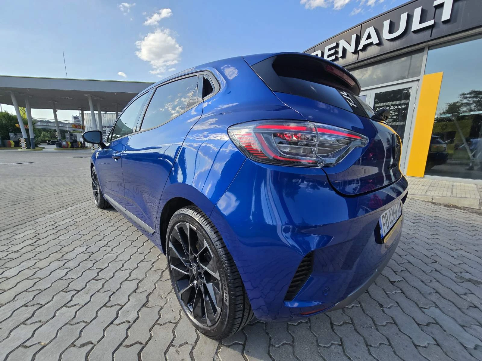 Renault Clio 1.6 E TECH Г, снимка 17 - Автомобили и джипове - 55377189