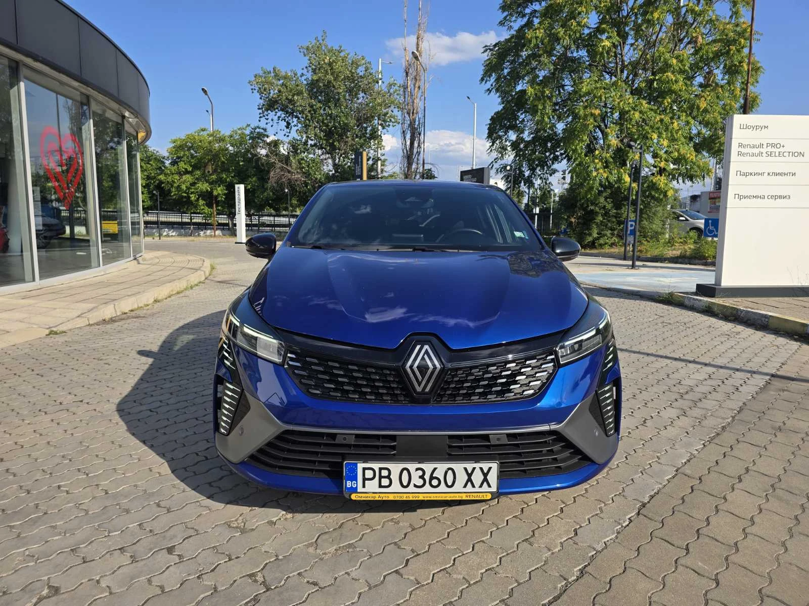 Renault Clio 1.6 E TECH Г, снимка 8 - Автомобили и джипове - 55377189