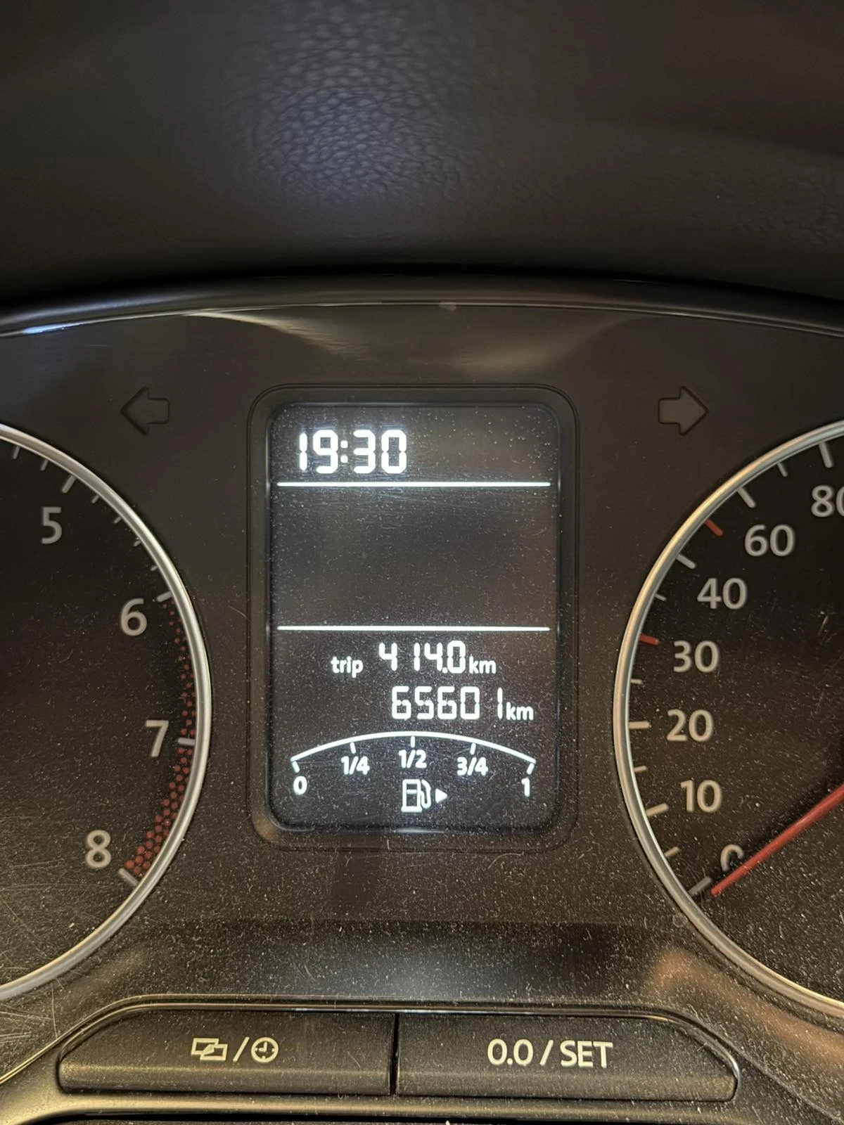VW Polo 1.2 TSI 90 кс, снимка 6 - Автомобили и джипове - 56046700