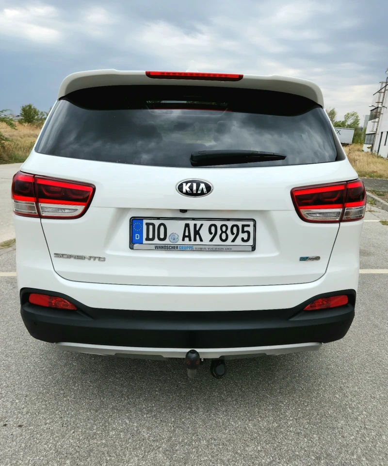 Kia Sorento FACELIFT FULL 4X4 PANORAMA 360 , снимка 6 - Автомобили и джипове - 47399059