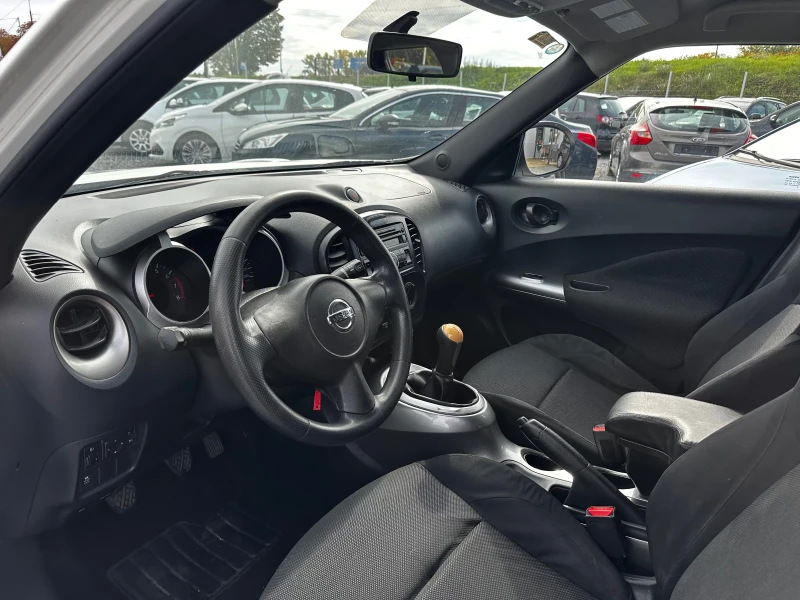 Nissan Juke 1.6i EU5, снимка 9 - Автомобили и джипове - 47565963